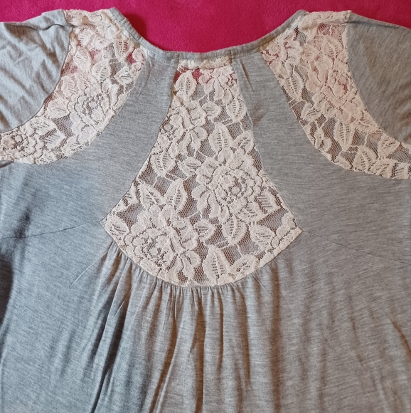 Jolt Shirt - Picture 3 of 3